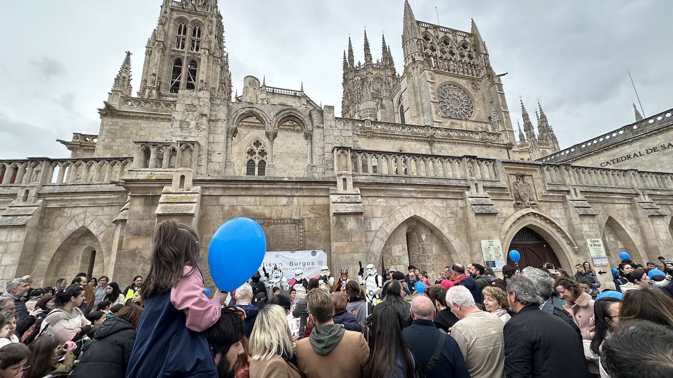 El 40 aniversario de Autismo Burgos y la Fan Zone de la selección femenina, en imágenes