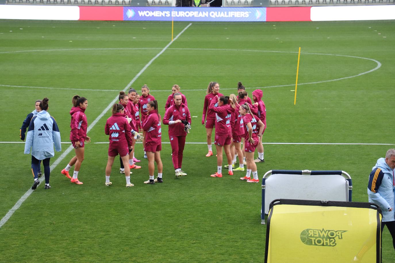 El entrenamiento de la Selección Femenina en El Plantío, en imágenes