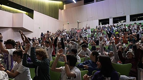 Más de un millar de personas en el torneo de robótica educativa celebrado en Burgos