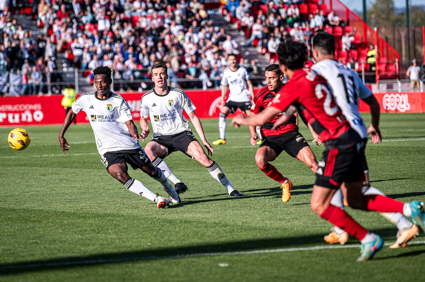 El Mirandés se lleva el derbi de Burgos