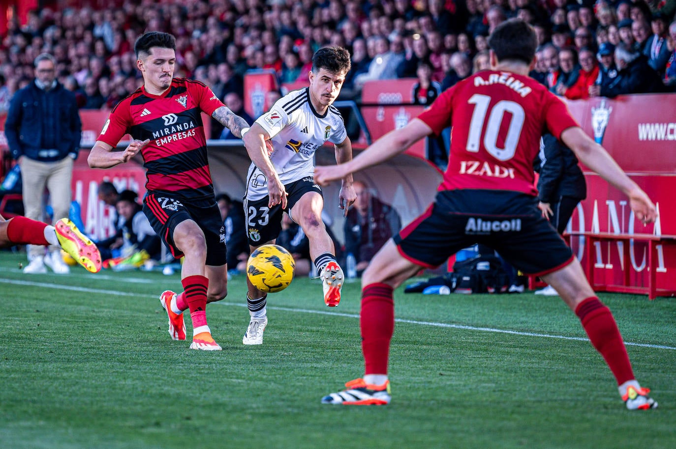 El Mirandés se lleva el derbi de Burgos