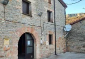 Un pueblo de Burgos busca reabrir su bar ofreciendo alquiler gratuito y vivienda