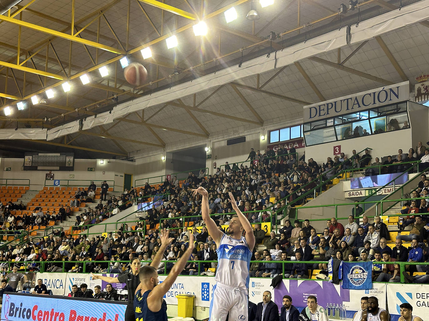 Las imágenes del Ourense Baloncesto contra el San Pablo