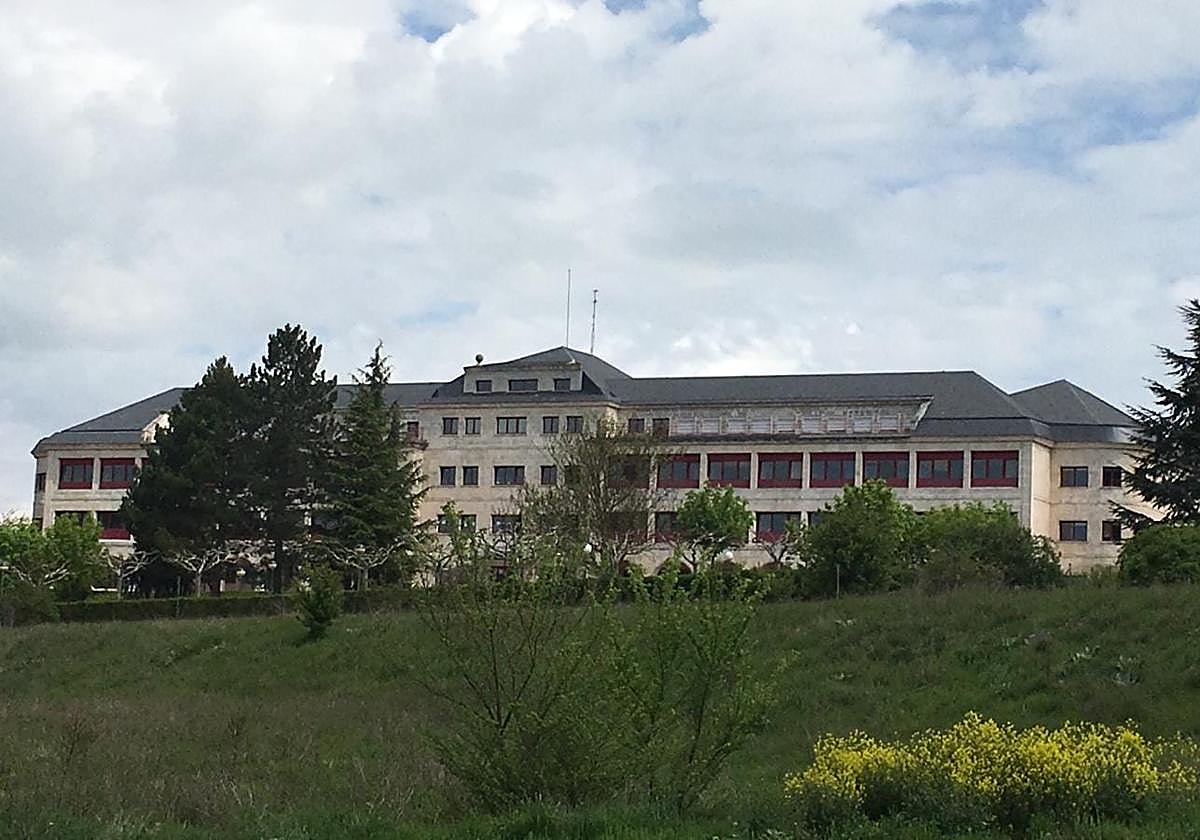 El hospital Fuente Bermeja recibe casi 260.000 euros para su mantenimiento