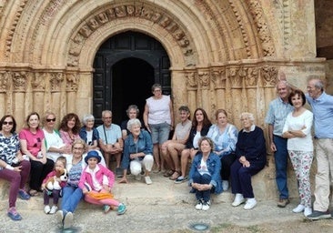 Un pueblo burgalés de 37 vecinos logra 20.000 euros para su retablo del siglo XVI