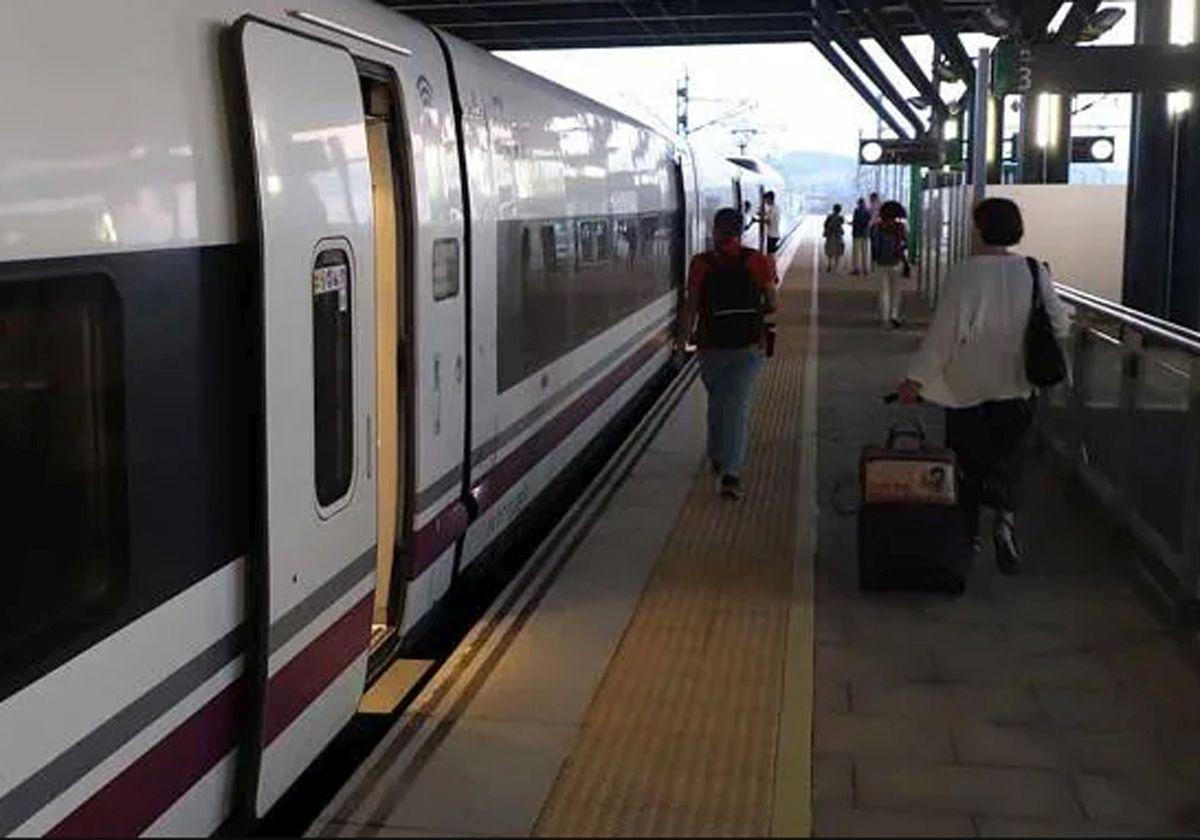 Estación Rosa Manzano del AVE en Burgos.