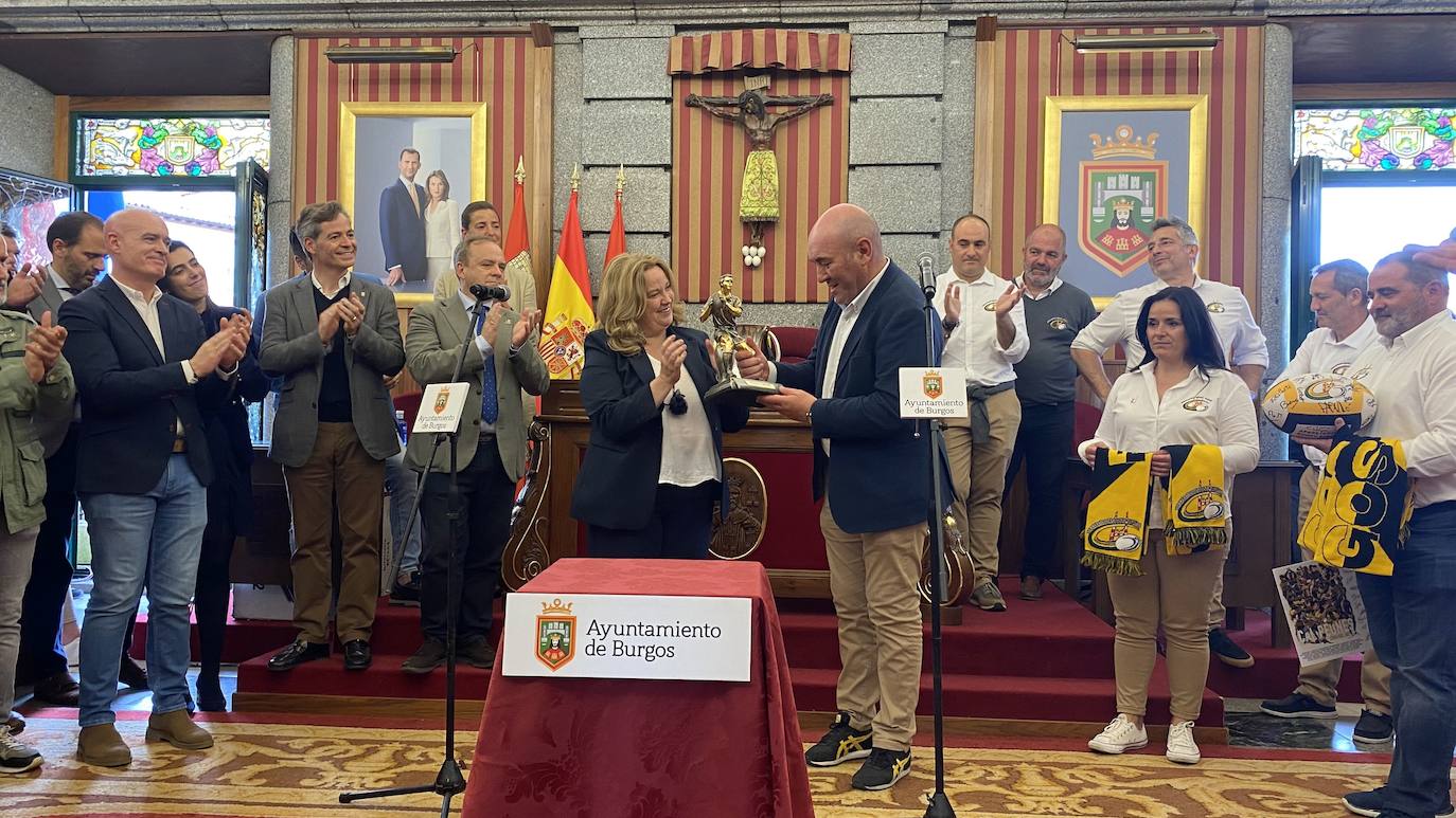 La celebración de la Copa del Rey del Aparejadores en Burgos, en imágenes