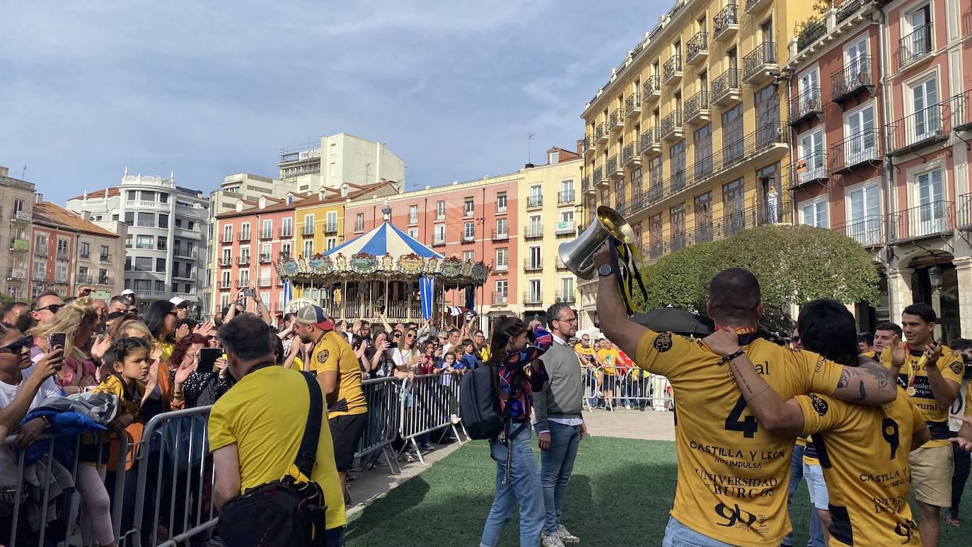 La celebración de la Copa del Rey del Aparejadores en Burgos, en imágenes