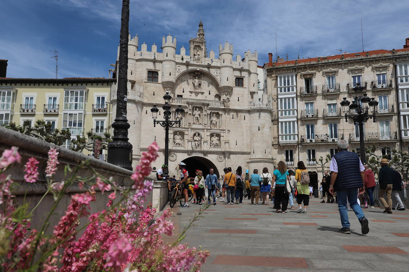 La Fiesta de las Flores de Burgos, en imágenes