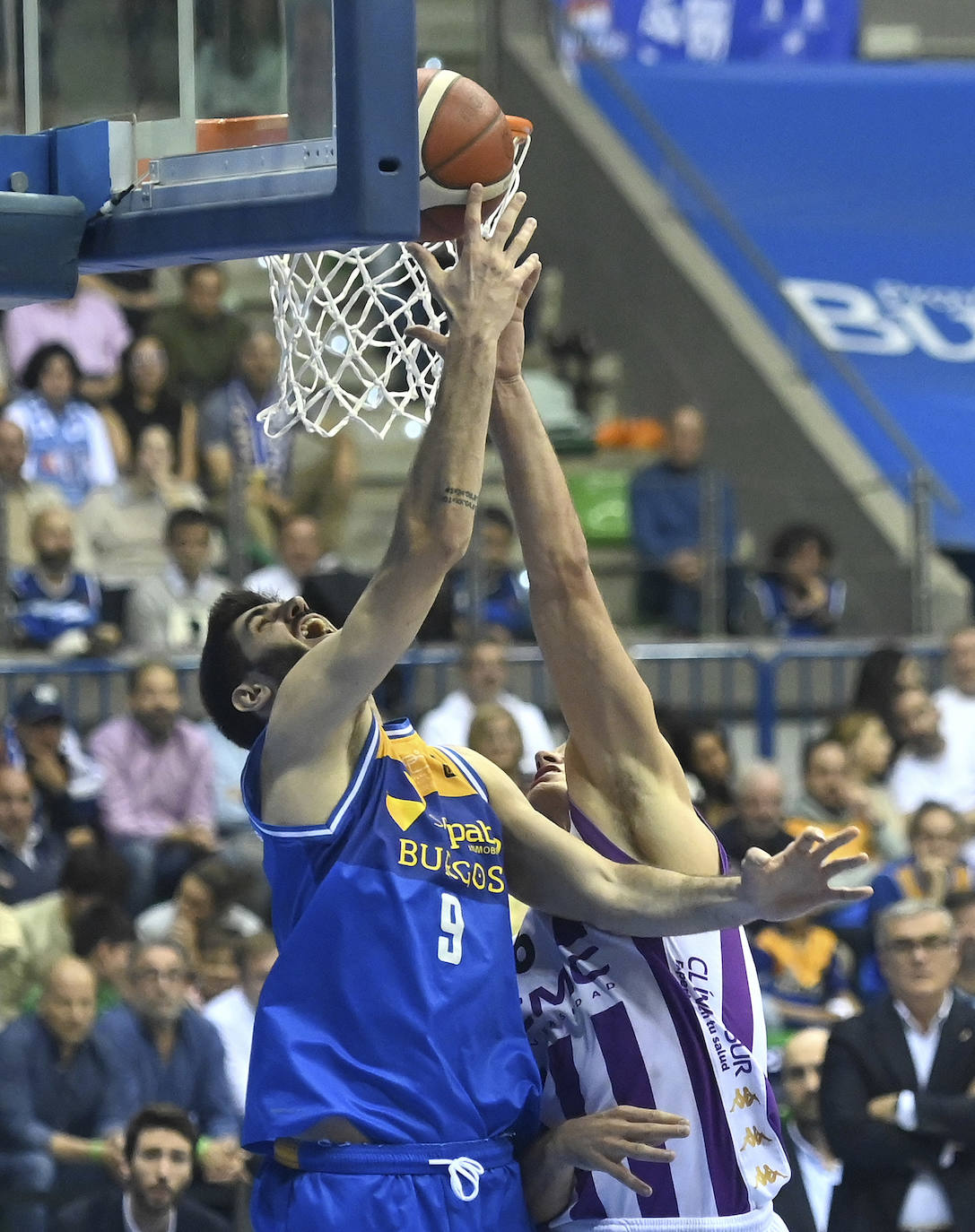 Imágenes de la victoria del San Pablo Burgos frente al UEMC Real Valladolid