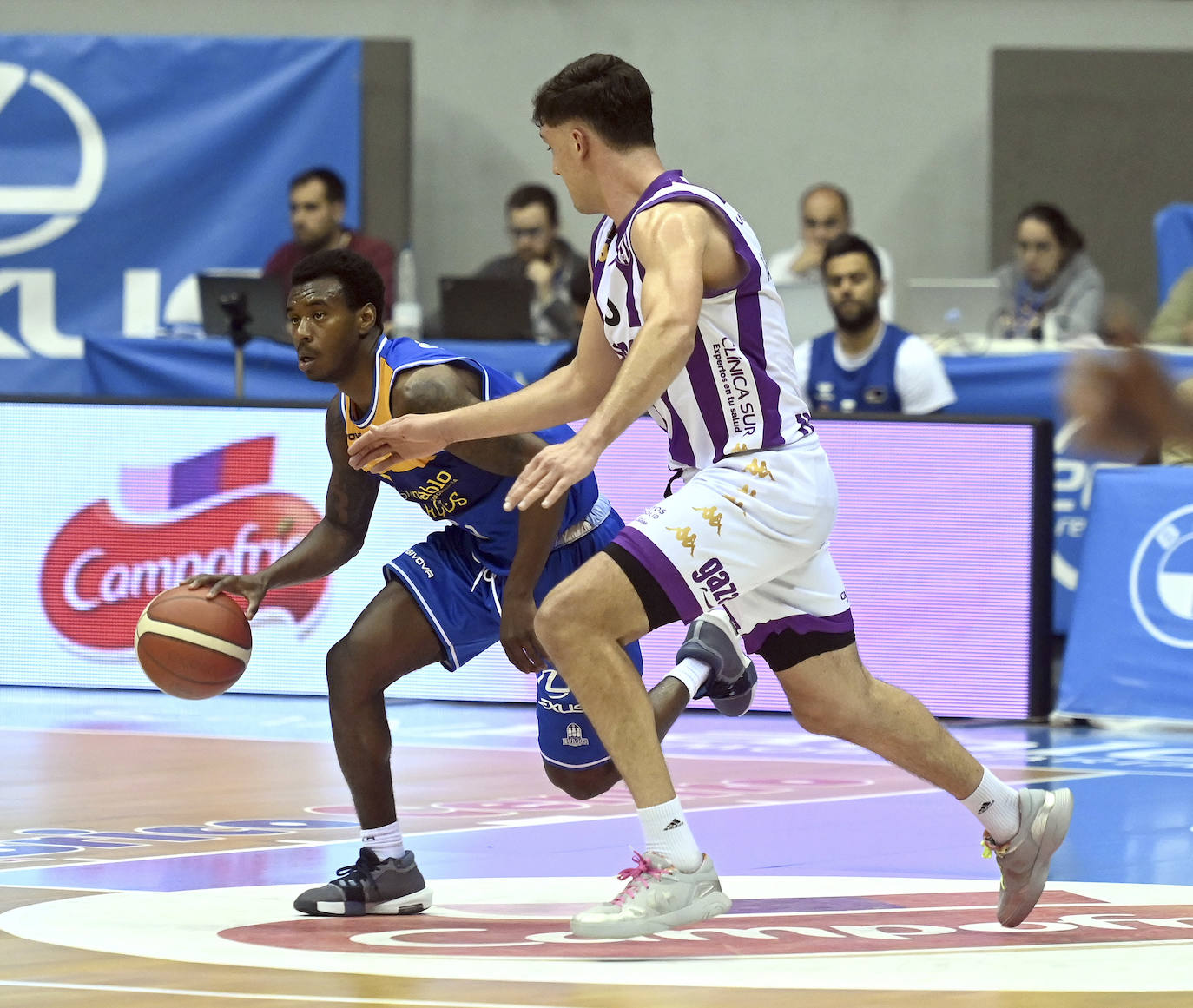 Imágenes de la victoria del San Pablo Burgos frente al UEMC Real Valladolid