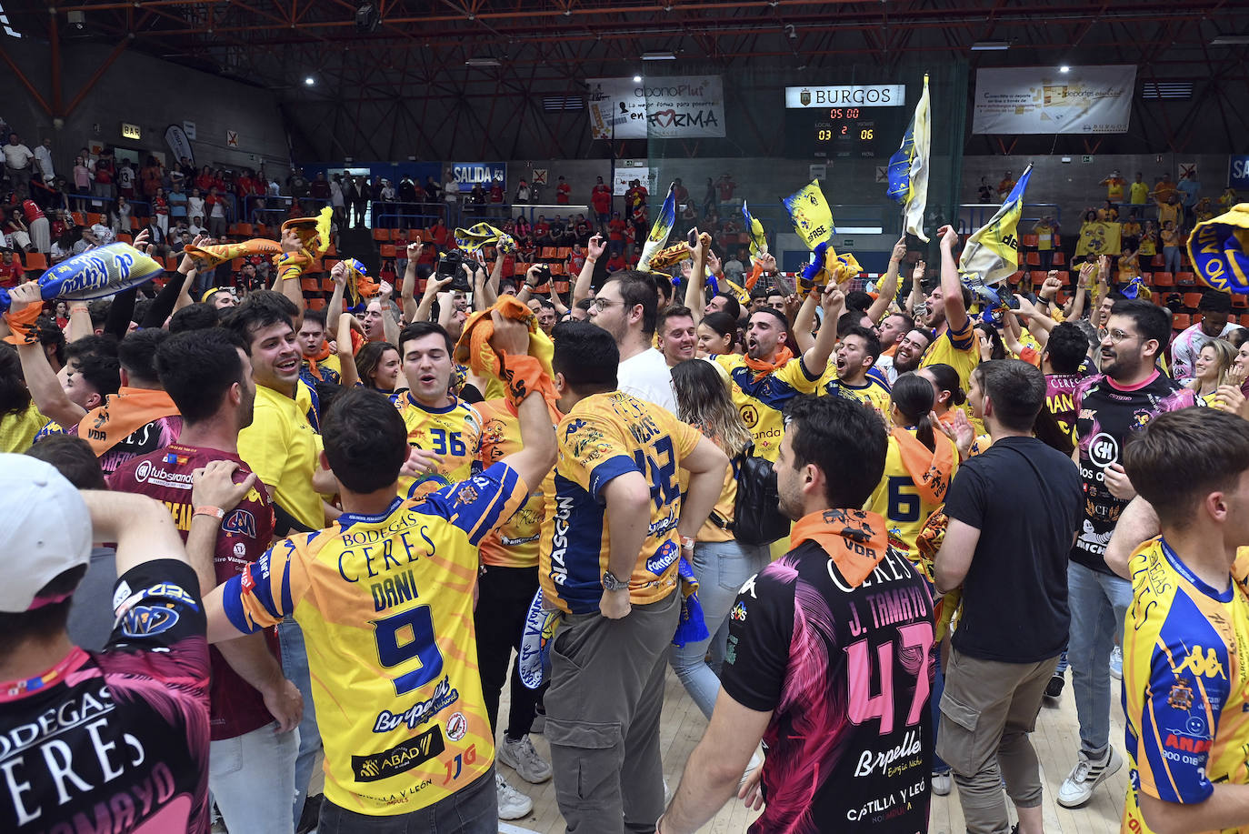 La final por el ascenso a Asobal, en imágenes