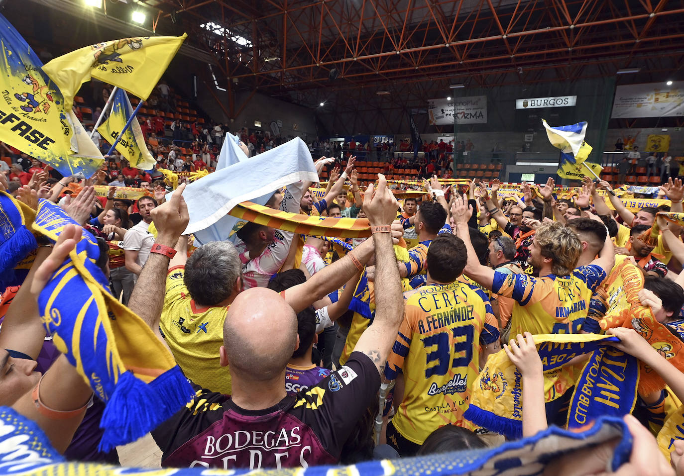 La final por el ascenso a Asobal, en imágenes