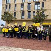 Los trabajadores de Correos Burgos mantienen sus protestas