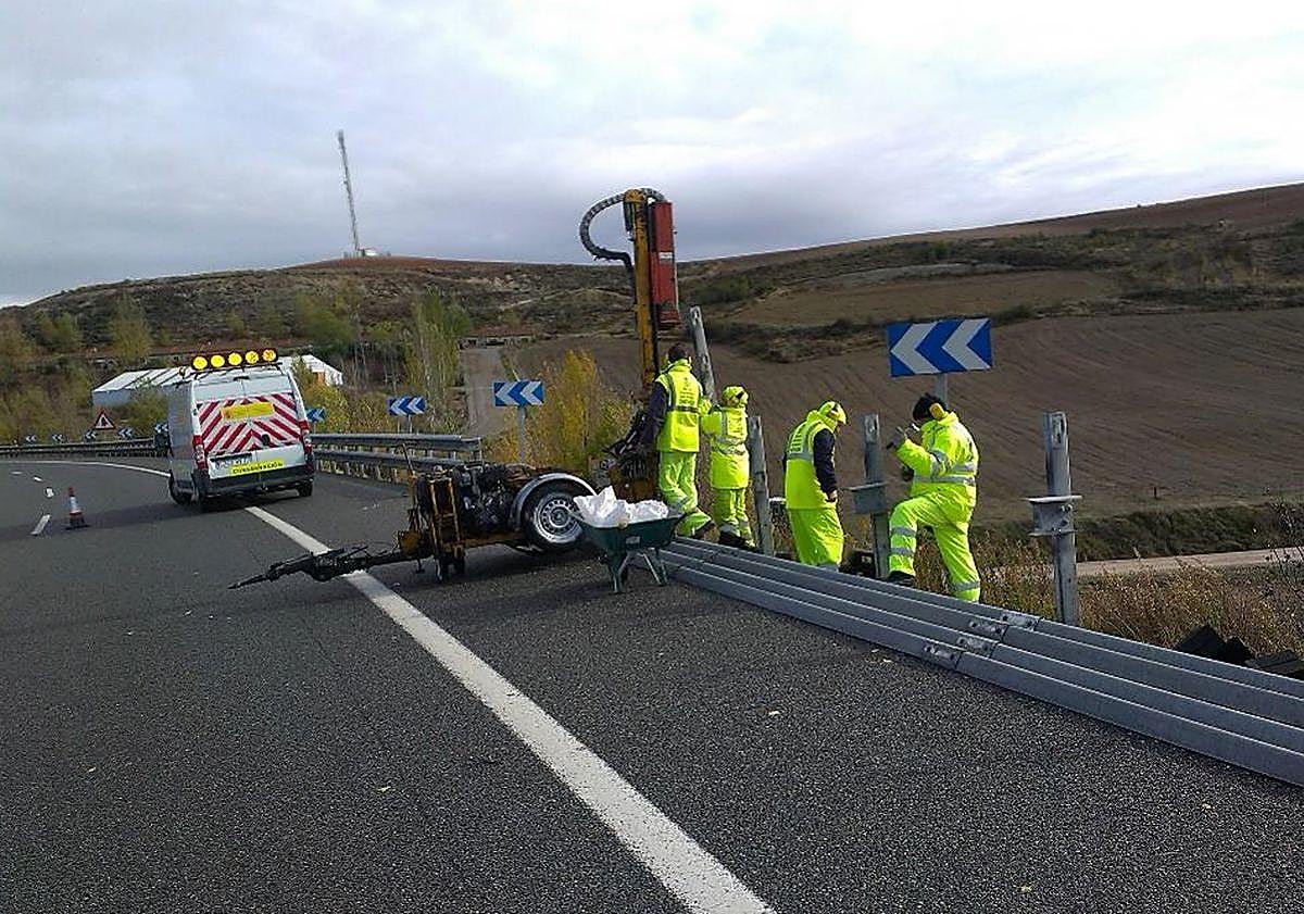 Imagen principal - Transportes destina 12,2 millones de euros para conservar varias carreteras en Burgos