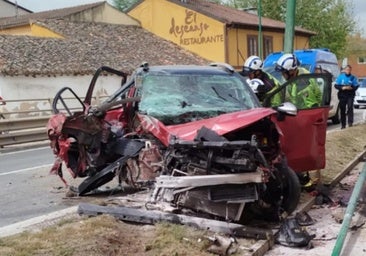 Investigan al conductor que se estrelló contra una farola en Burgos por conducir borracho