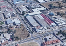 Imagen aérea del último tramo de la calle Alcalde Martín Cobos.