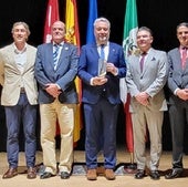 Burgos recibe la Escoba de Oro por su innovación en los servicios de limpieza urbana y recogida de residuos