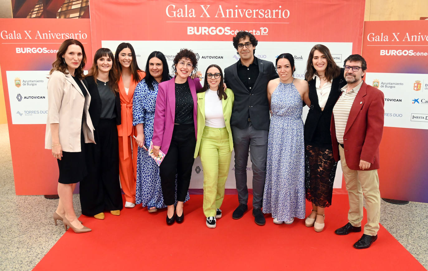 Liliana Martínez, Aythami Pérez, Raquel Romero, Susana Gutiérres, Gloria Díez, Sara Sendino, Gabriel de la Iglesia, Ruth Rodero, Natalia Sáez y Julio César Rico, equipo de Burgosconecta con sus colaboradores.