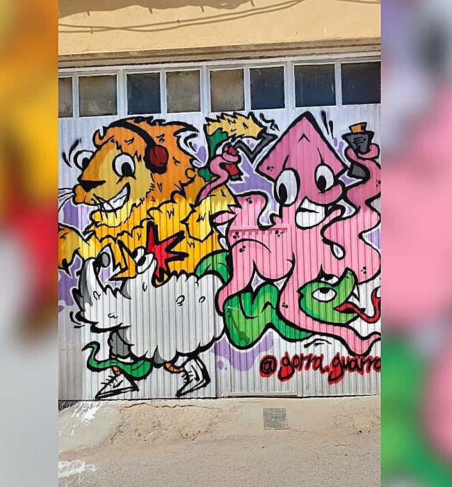 Algunos de los nuevos murales de Tubilla del Lago.