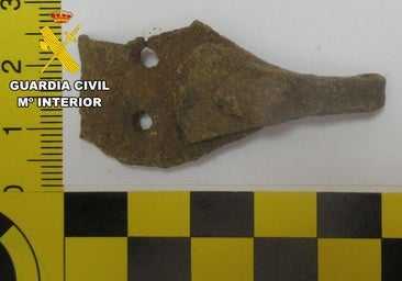 El Seprona investiga a un 'pitero' por daños y expolio en una necrópolis en Burgos