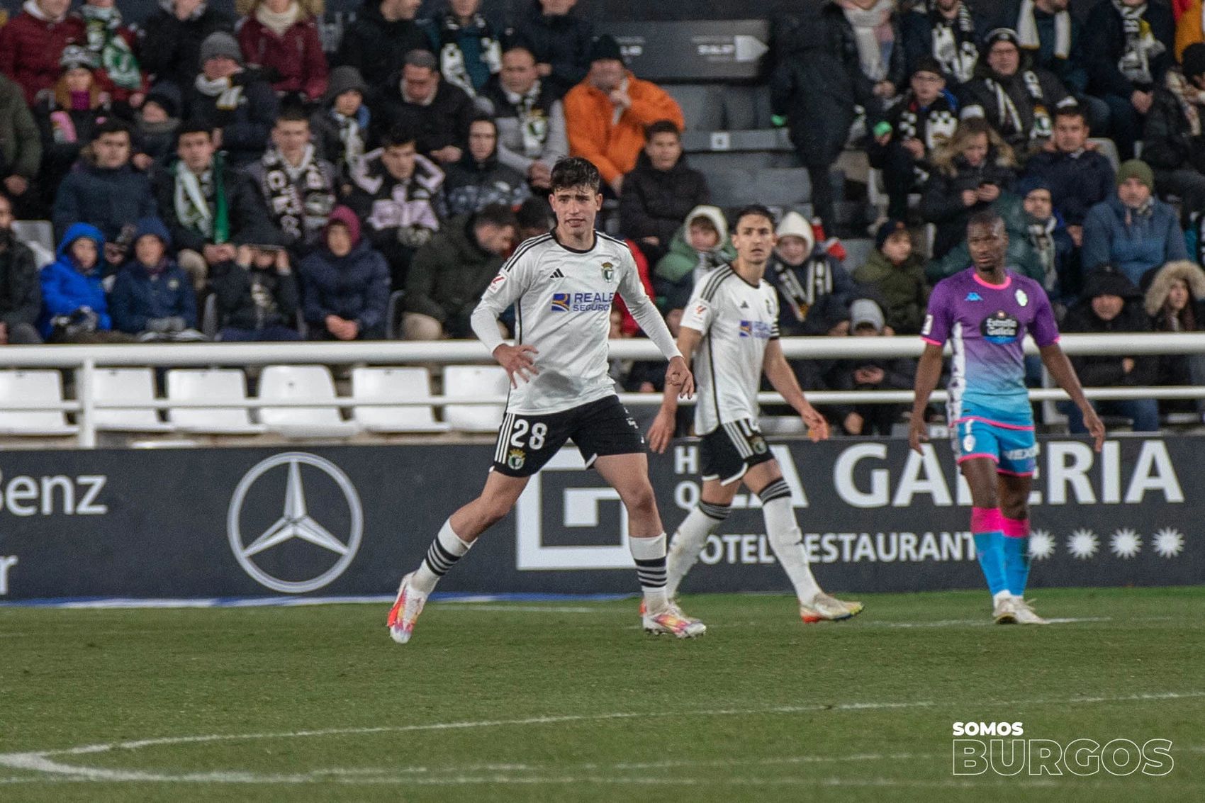 Saúl del Cerro durante su partido contra el Real Valladolid.