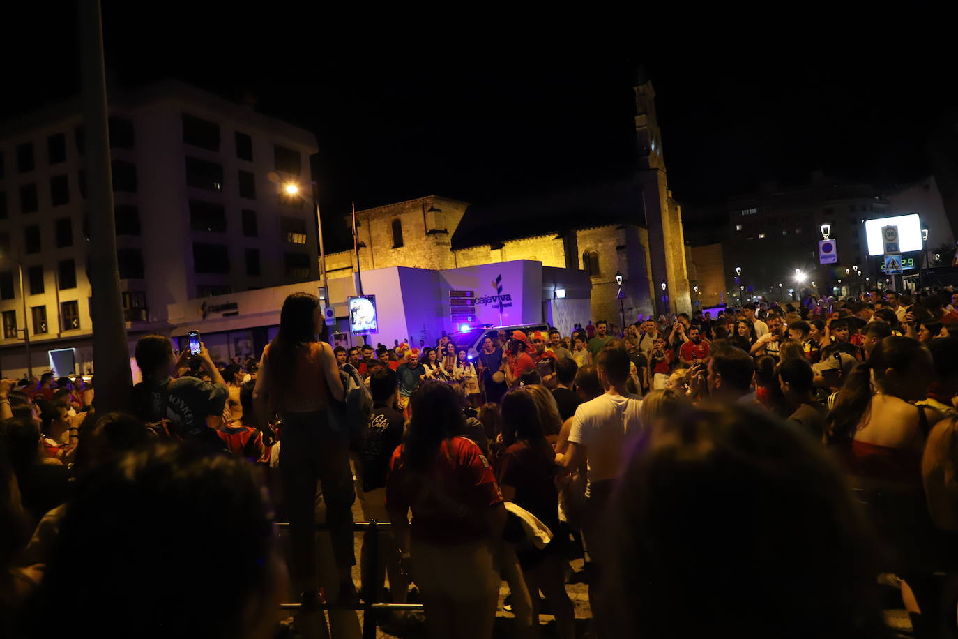 La celebración burgalesa de la victoria de España en la Eurocopa, en imágenes