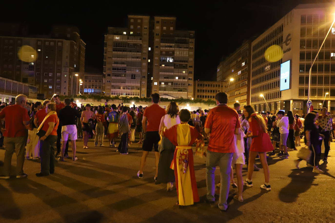 La celebración burgalesa de la victoria de España en la Eurocopa, en imágenes