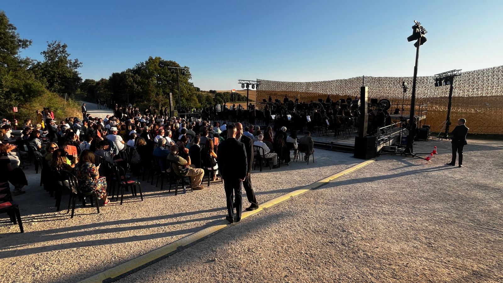 Así ha sido el concierto por las &#039;bodas de plata&#039; de la Fundación Atapuerca con la reina Sofia