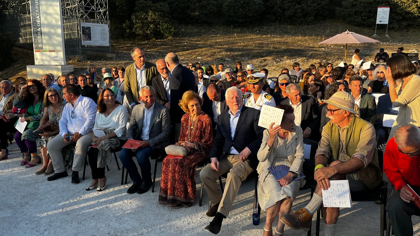 Así ha sido el concierto por las &#039;bodas de plata&#039; de la Fundación Atapuerca con la reina Sofia