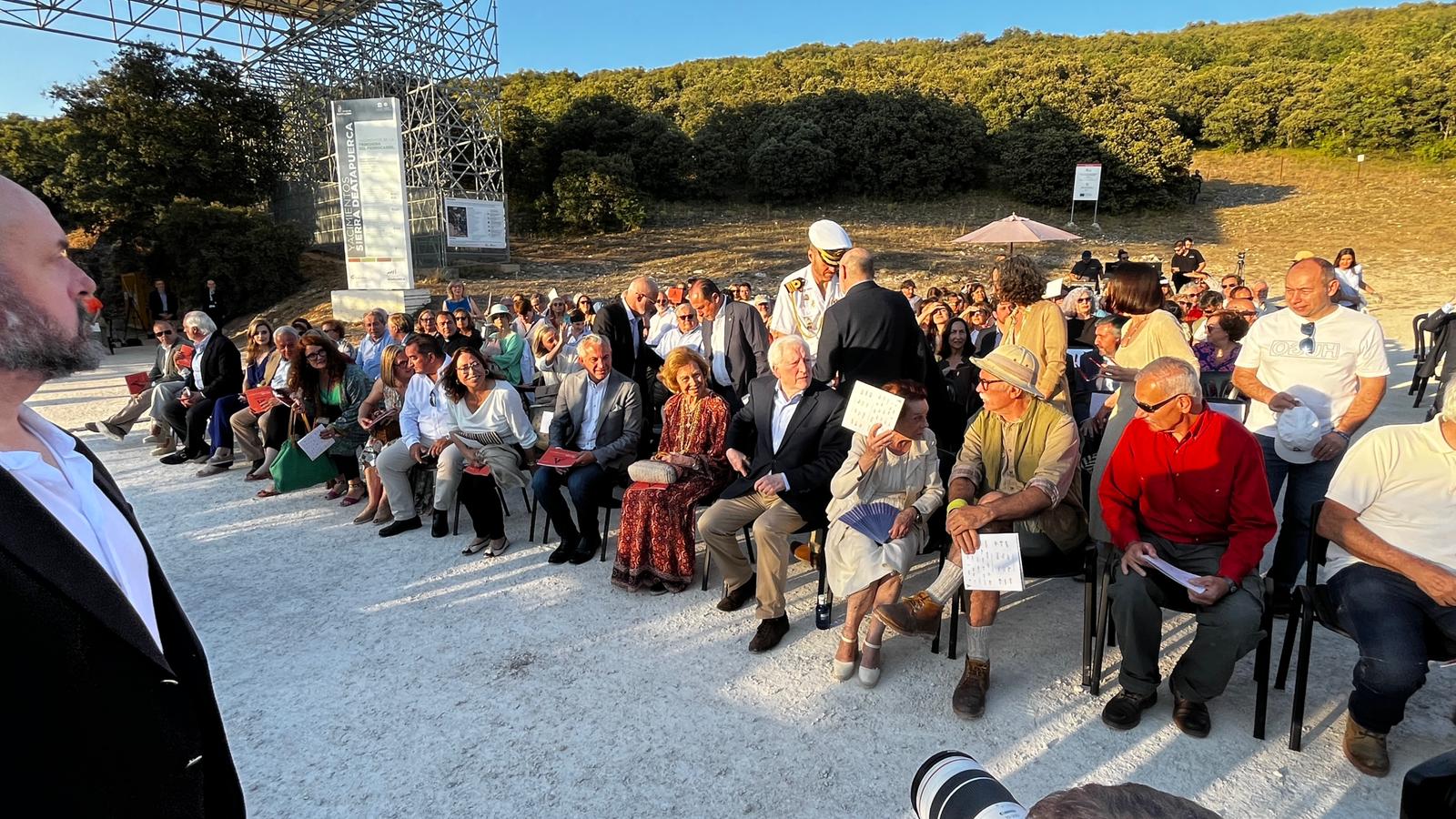 Así ha sido el concierto por las &#039;bodas de plata&#039; de la Fundación Atapuerca con la reina Sofia