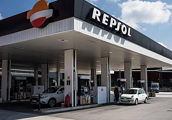 Gasolinera Repsol en una imagen de archivo.
