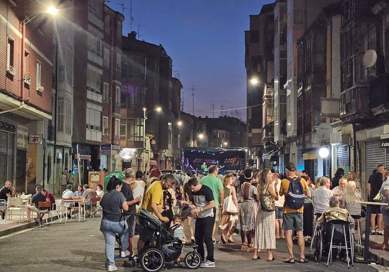 Multitud de vecinos disfrutaron de las fiestas de Santa Lucía, en Miranda de Ebro, Burgos.