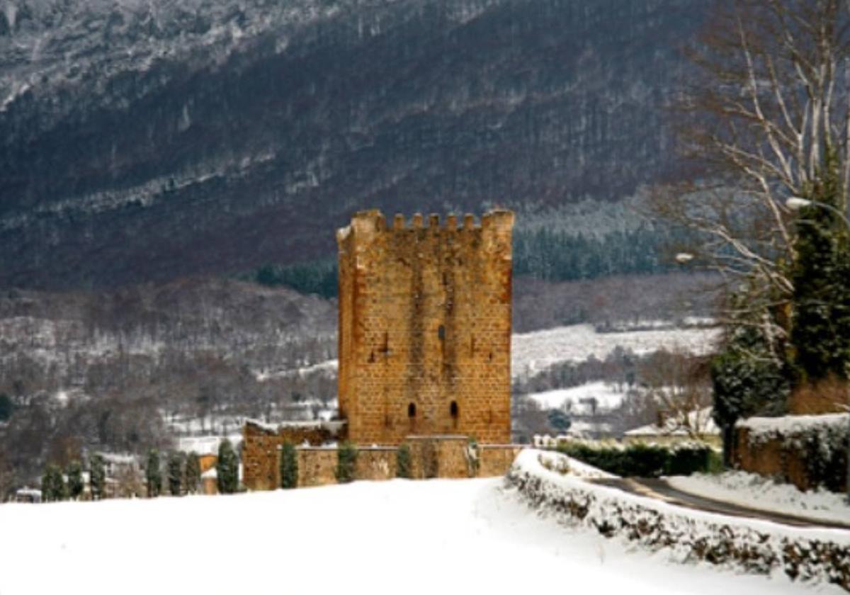 Castillo a la venta en Lezama de Mena.