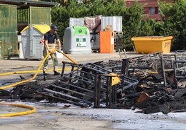 Incendio en el Punto Limpio Norte de Burgos.