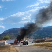 Arde un camión en Barbadillo del Mercado provocando el corte de la carretera