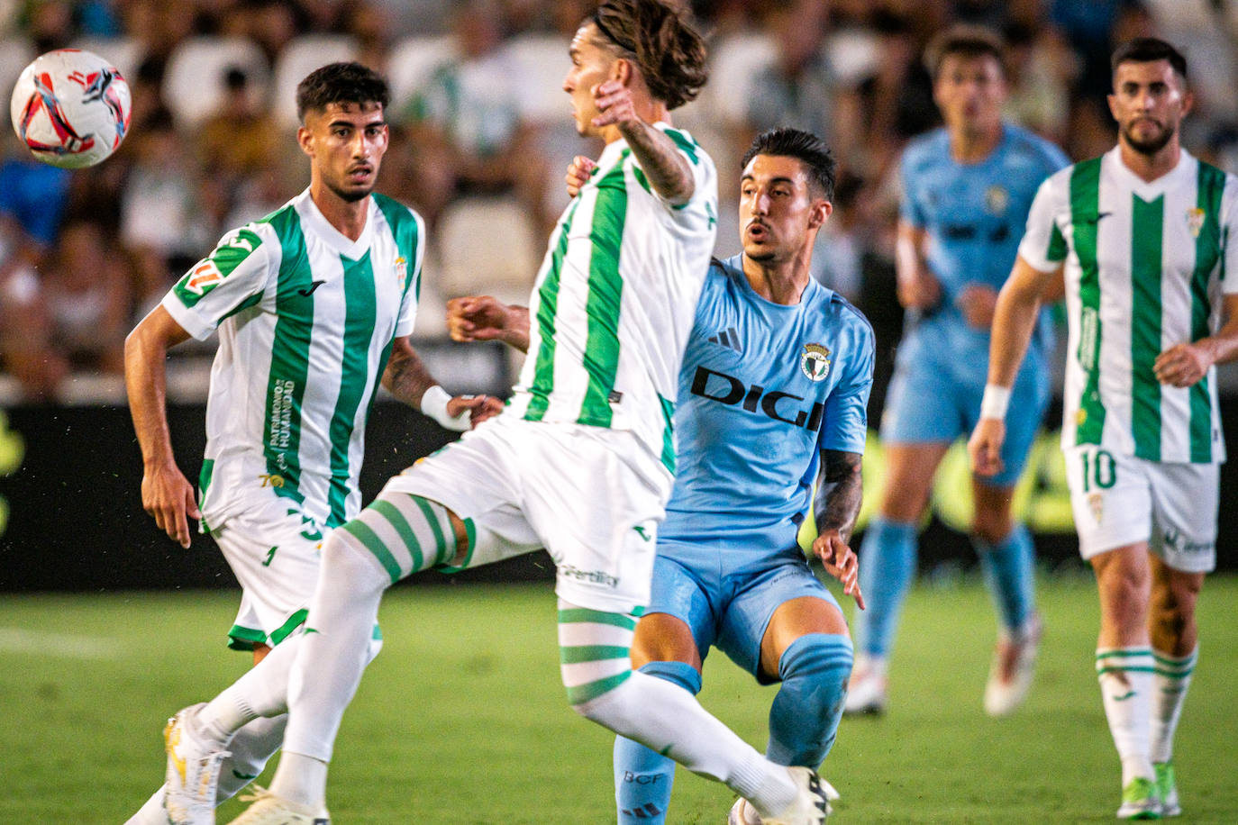 El partido entre el Córdoba CF y el Burgos CF, en imágenes