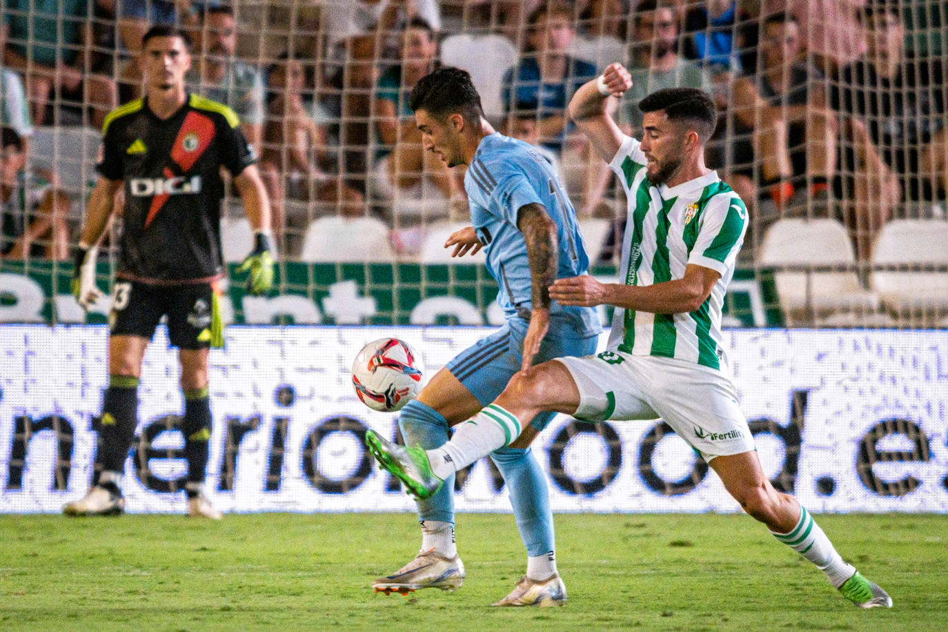 El partido entre el Córdoba CF y el Burgos CF, en imágenes