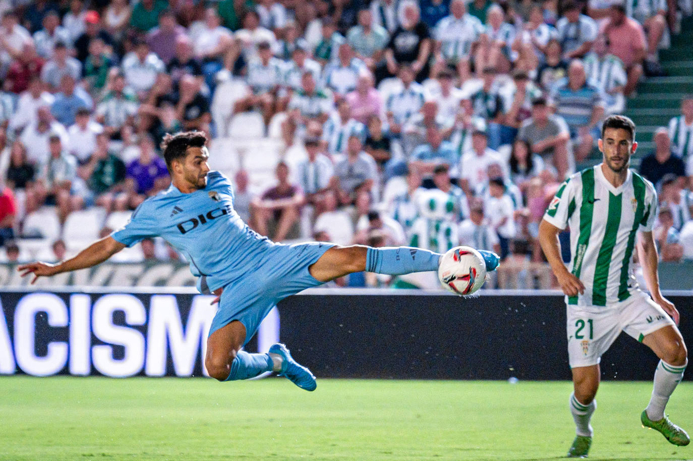 El partido entre el Córdoba CF y el Burgos CF, en imágenes