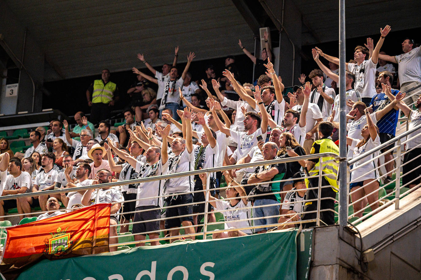 El partido entre el Córdoba CF y el Burgos CF, en imágenes