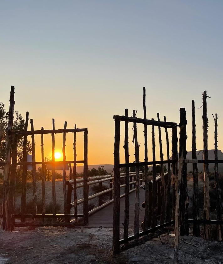 Imagen secundaria 2 - Reconstrucción del campo de prisioneros de Betterville. 