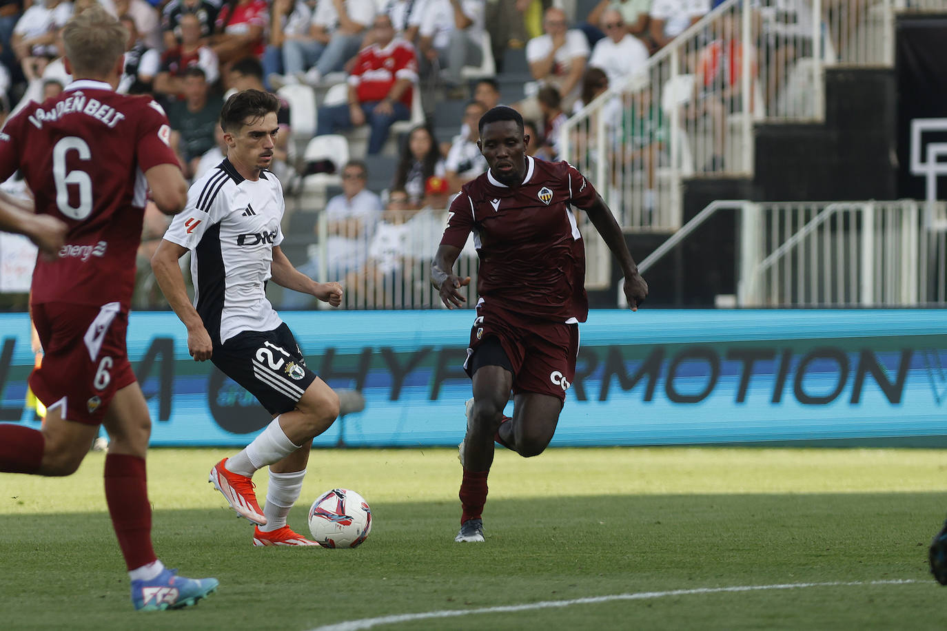 Así ha sido el partido del Burgos CF contra el CD Castellón