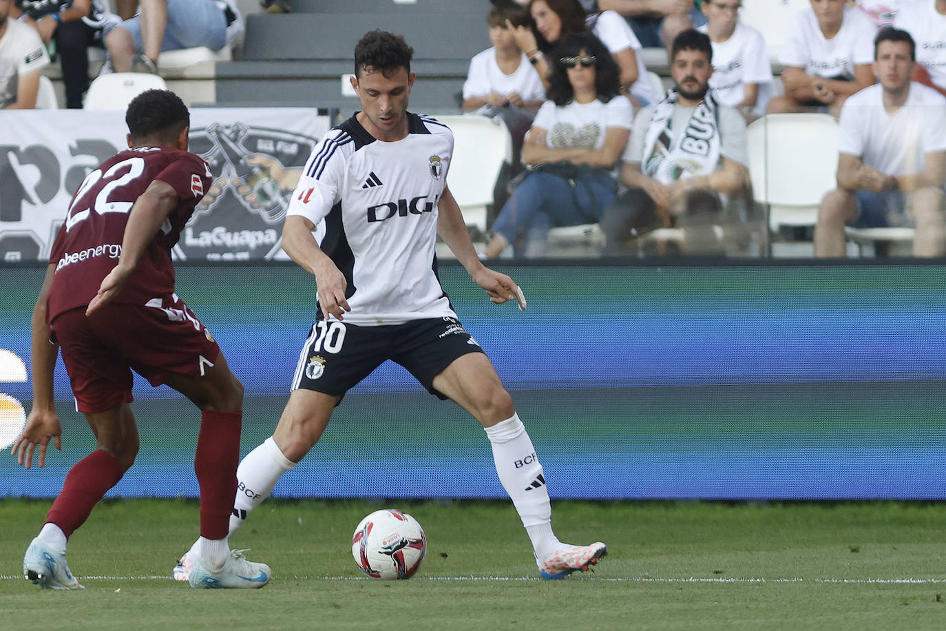 Así ha sido el partido del Burgos CF contra el CD Castellón