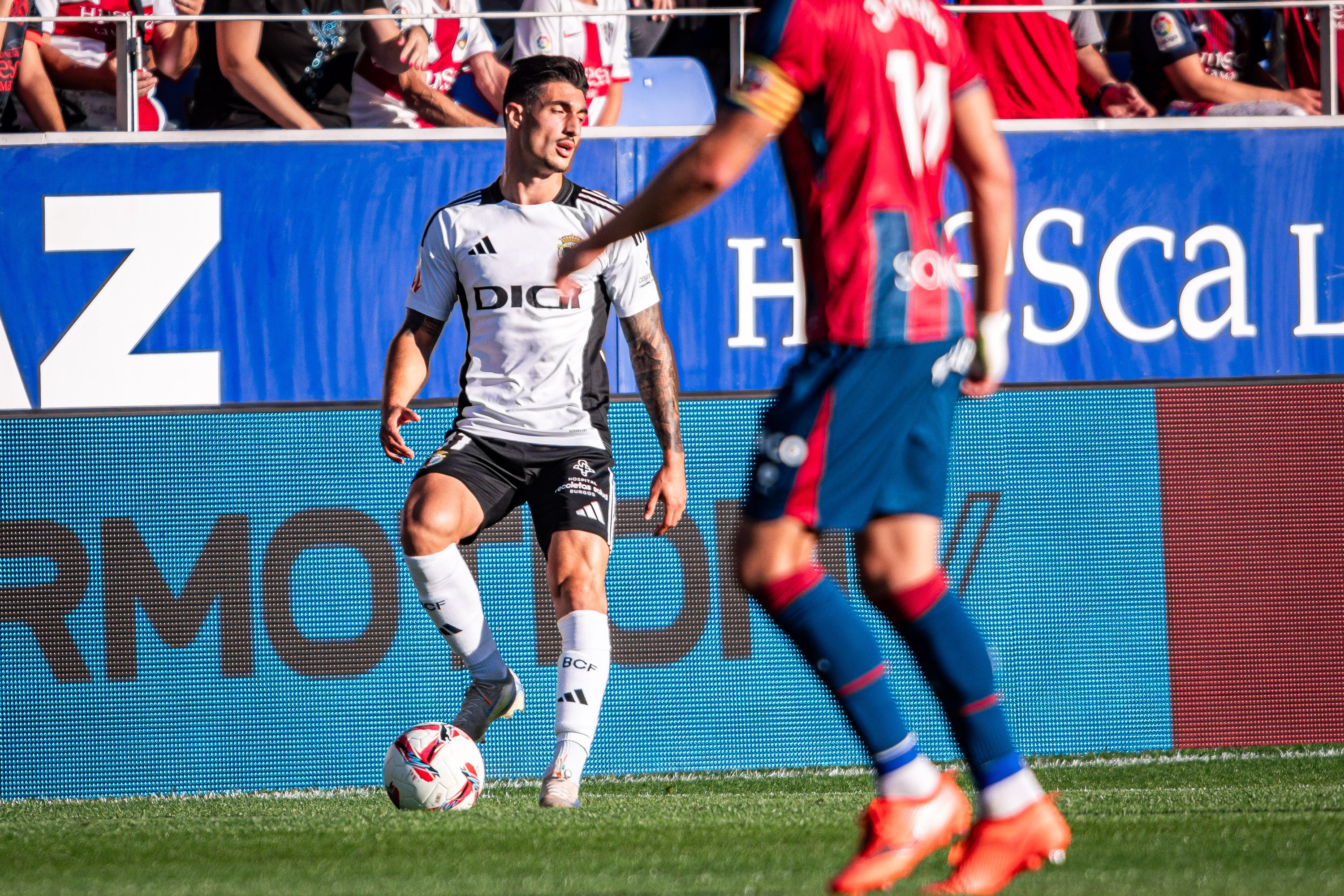 Así ha sido, en imágenes, la victoria del Burgos CF en Huesca