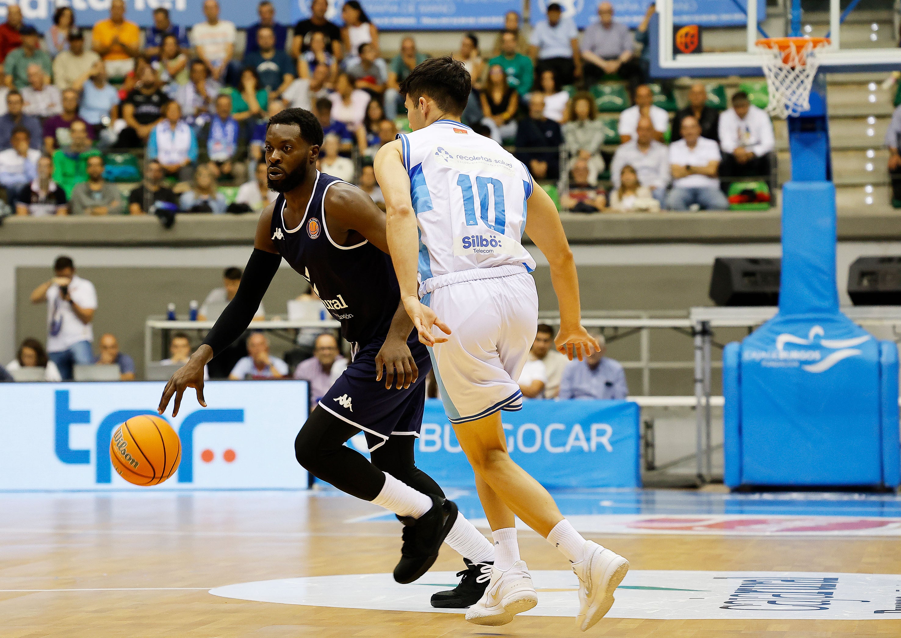 La victoria del San Pablo Burgos ante Tizona, en imágenes