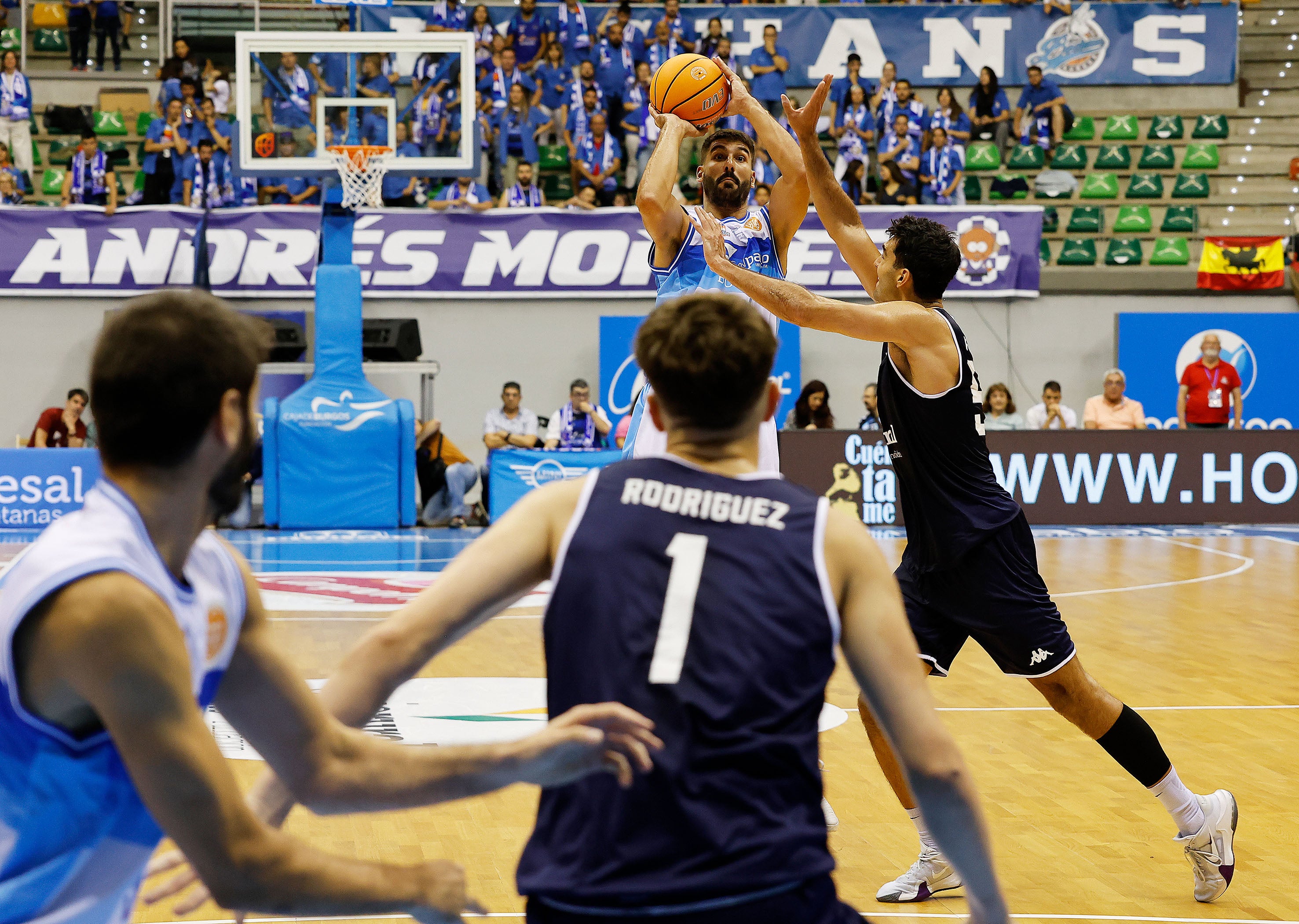 La victoria del San Pablo Burgos ante Tizona, en imágenes