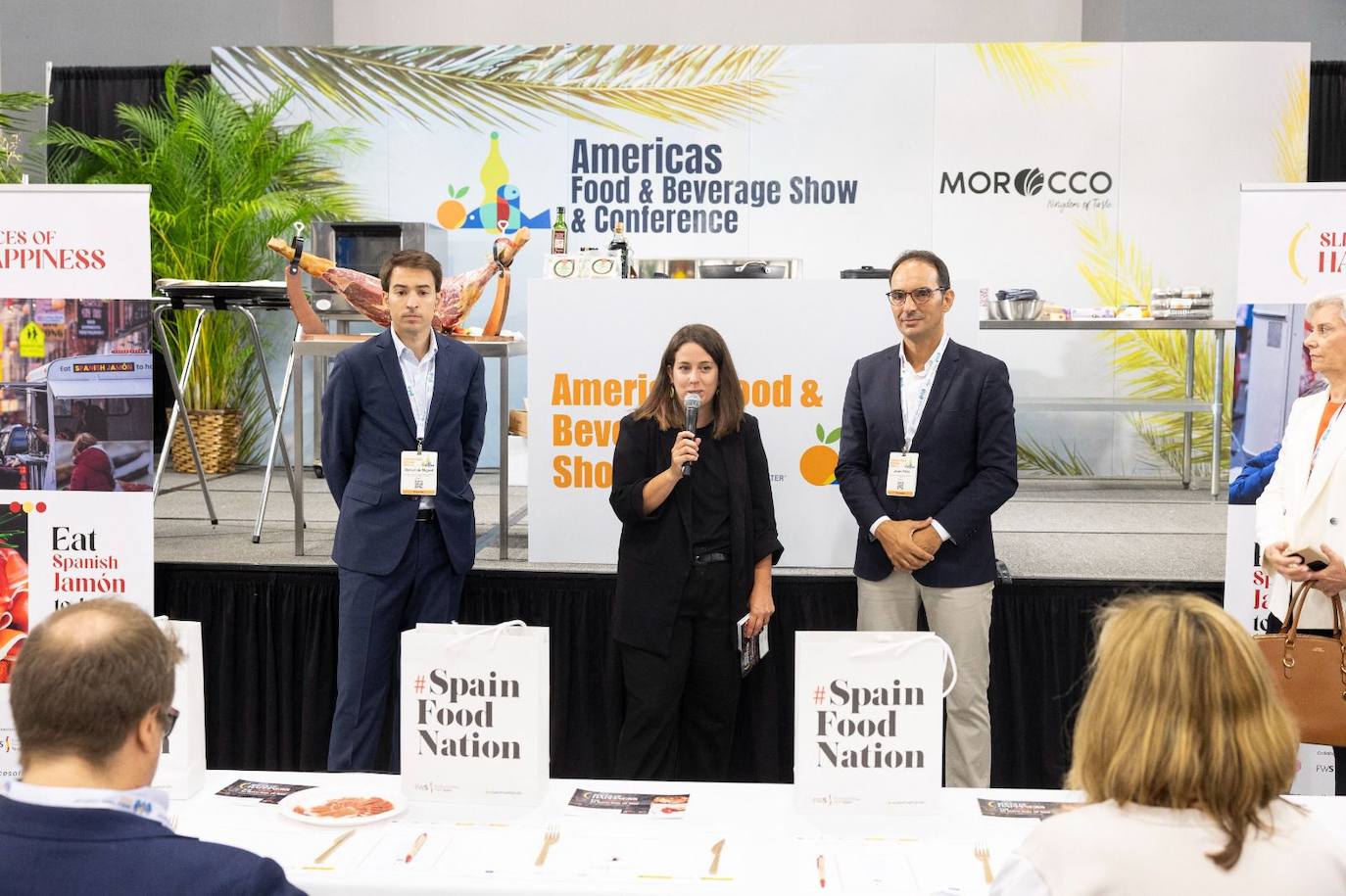 De Aranda a Miami para cortar jamón