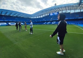 El Burgos CF a su llegada a Riazor.