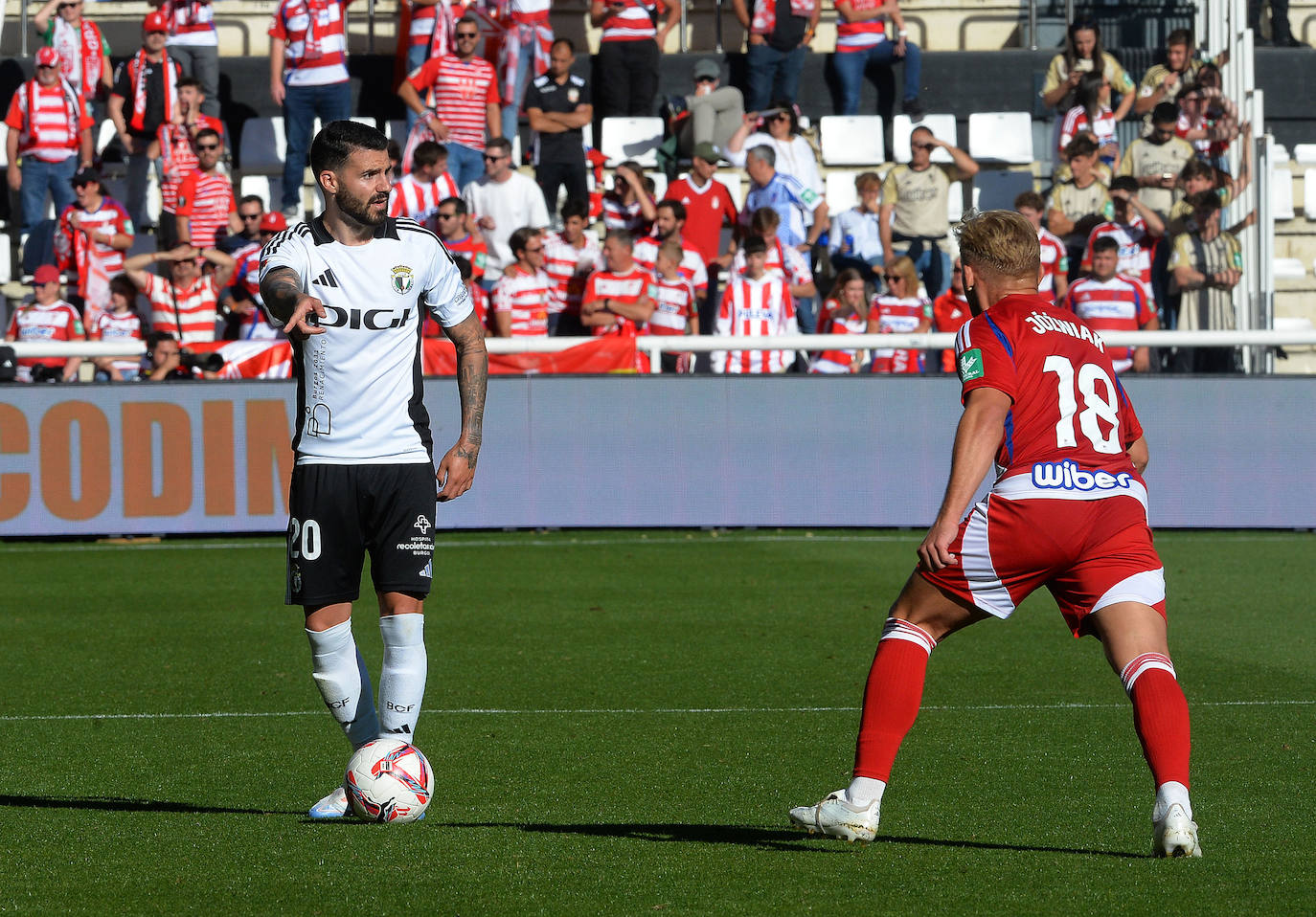 El Burgos CF - Granada CF, en imágenes