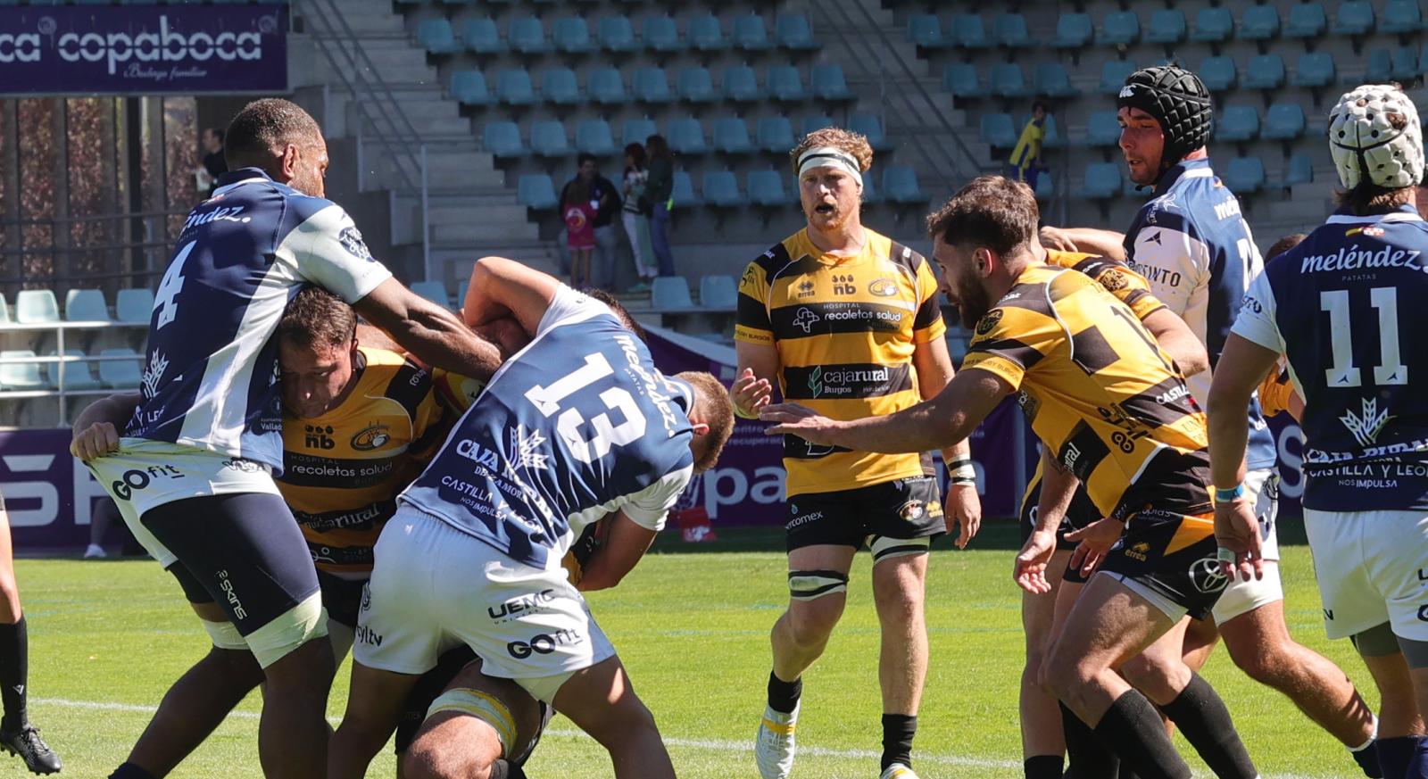 El Recoletas Burgos Caja Rural vuelve a alzar la Supercopa de España